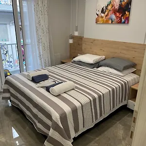 Km51 Luxury , Selanik Yunanistan